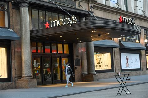 Macys Sees Future In Smaller Neighborhood Stores