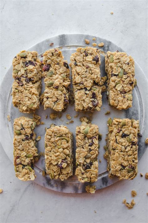 Add your favorite fillings and toppings such as yogurt and fruits in the crunchy granola crust! No-Bake Granola Bars (Vegan & Nut Free!) - From My Bowl ...