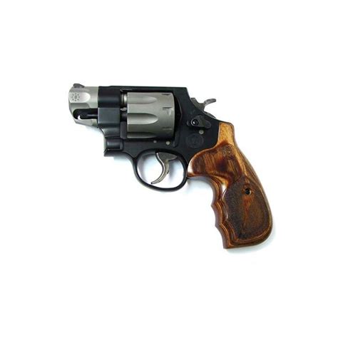 Smith And Wesson 327 Performance Center 357 Magnum 2 In 8 Shot Titanium