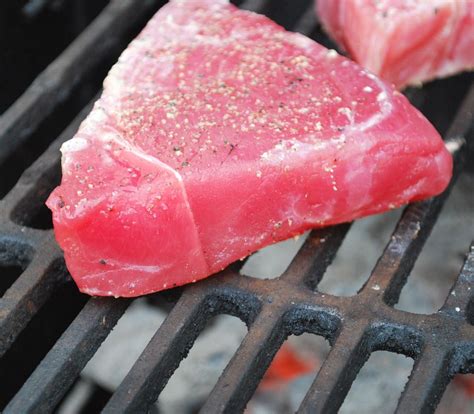 Grilling Tuna To Perfection Savoryreviews