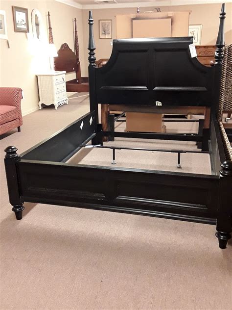 ETHAN ALLEN BLACK QUEEN BED Delmarva Furniture Consignment