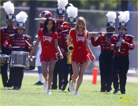 Naya Rivera Heather Morris And Dianna Agron Are Glee Cheerleaders