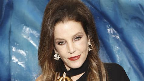 Lisa Marie Presley Dies Ex Husband Nicolas Cage John Travolta Bette