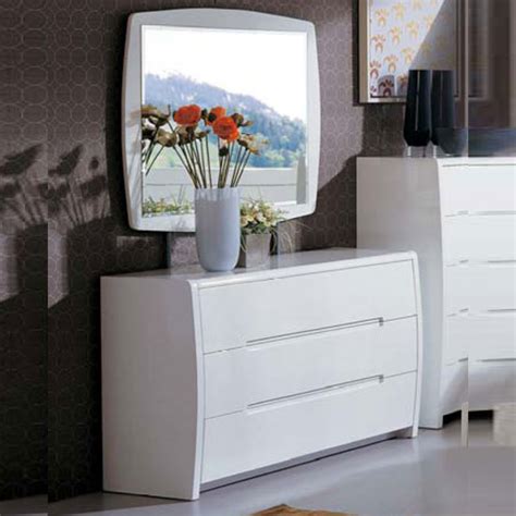 White high gloss bedroom furniture.wardrobe, chest drawers, bedside, set. Lorna White Gloss 4 Drawer Dressing Table - Buy Dressing ...