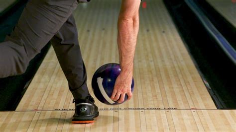 Excessive Bowling Grip Pressure Warning Signs National Bowling Academy
