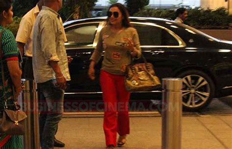 Photos Rani Mukerji Spotted With Daughter Adira At The Airport Page 12 Of 14 Business Of