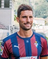 Futbolistas Eibar: Jugador del eibar Adrián González