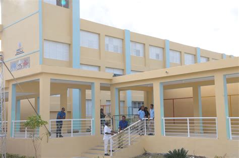 Medina Inaugura Escuelas En Pedro Brand Y En Los Guaricanos