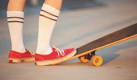 12 Best Skateboard Socks Reviewed And Rated In 2024