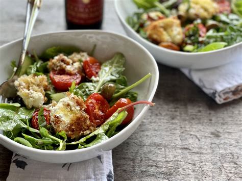 This Crispy Goat Cheese Salad Is A Tangy Summer Bistro Delight