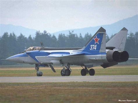 Mikoyan Mig 31 Long Range Interceptor Military