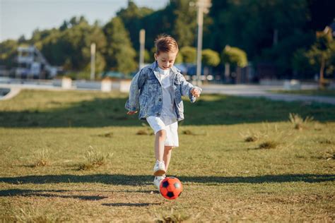 5 Reasons Why Kids Should Play Sports Skillmatics