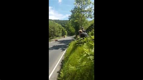 Guy Martin Crash Isle Of Man Tt 2017 Honda Superbike Youtube