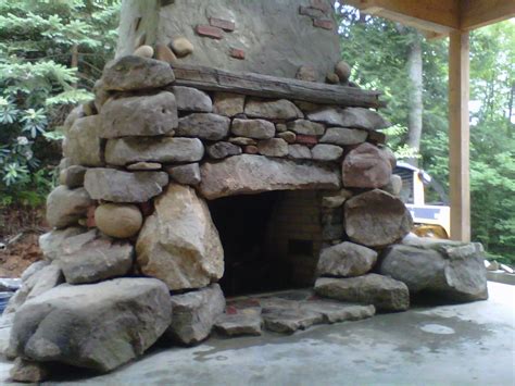 34 Fabulous Outdoor Fireplace Designs For Added Curb Appeal