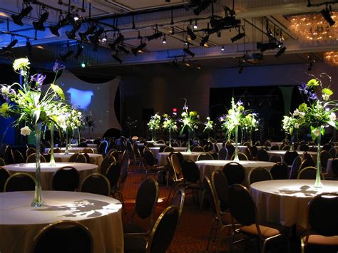 25 Beautiful Wedding Hall Decorations Ideas Wohh Wedding