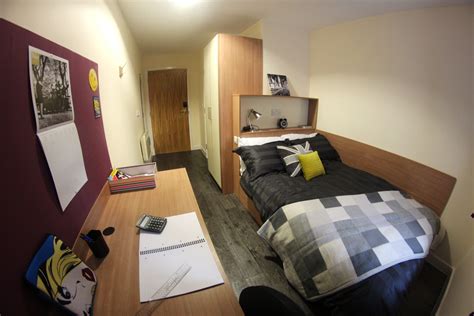 Darley Bank Derby Student Accommodation En Suite Room In A Shared