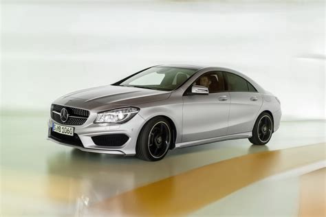 .lancia land rover lexus lifan lincoln lotus luxgen maserati mazda mclaren mercedes mg. Mercedes CLA (Detroit 2013) - Petites Observations ...
