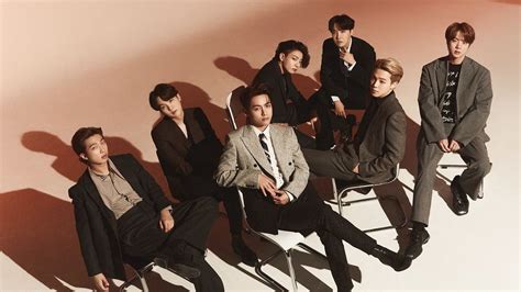 Lagu melayu hits terkini carta era 40 terkini 2021 lagu melayu baru 2021. Life Goes On Duduki Peringkat Puncak, 7 Lagu BTS Masuk Hot ...