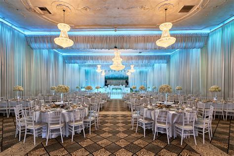 Ide Populer Wedding Banquet Halls