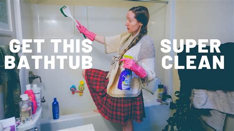 deep cleaning the bathtub cleaning lifestyle for moms youtube