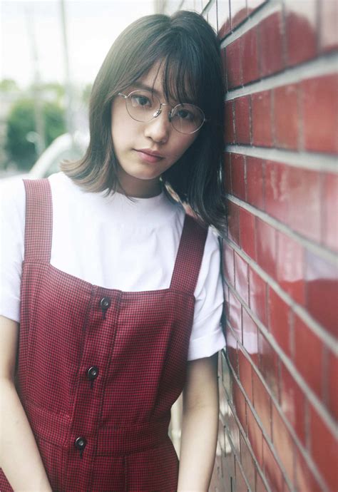 Give Me A Break Minami Girl Celebrities Girls With Glasses Japan