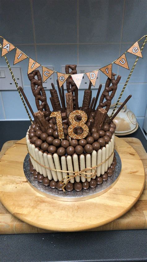 A birthday party is incomplete without cakes and gifts. 18th Birthday Cake | Birthday cake chocolate, 18th cake, 18th birthday cake