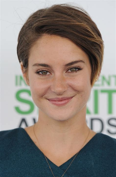 Shailene Woodleys All Natural Beauty Routine Stylecaster
