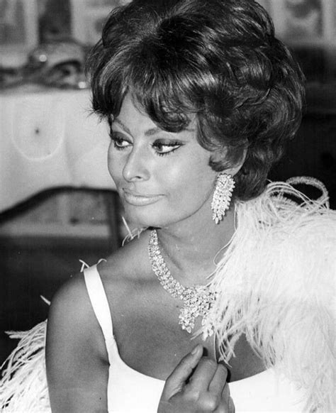 Pin On Sophia Loren Academy Award Winner