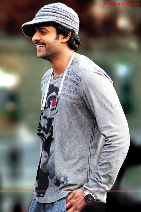 Prabhas darling telugu movie wallpapers. Darling Movie HD photos,images,pics,stills and picture ...