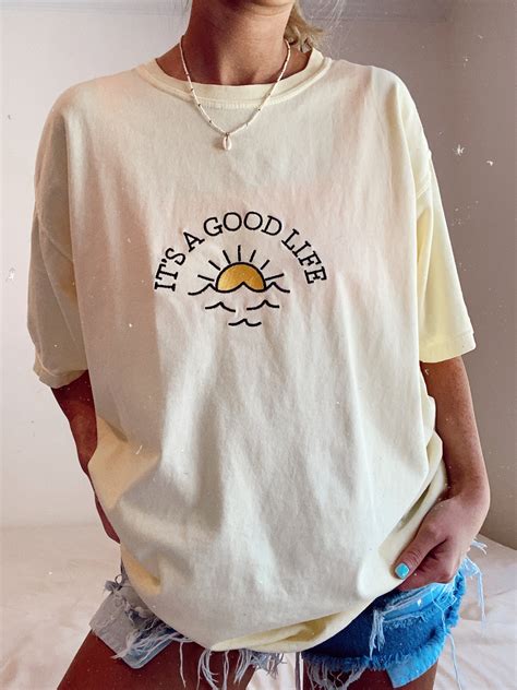 embroider it s a good life tee sunkissedcoconut™️ in 2021 cute shirt designs hoodie design