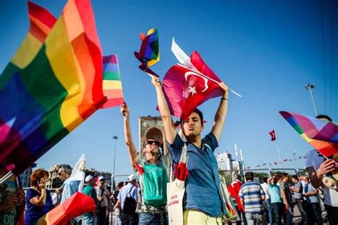 Turquie Gay Pride Istanbul Malgr L Interdiction Tribune De Gen Ve