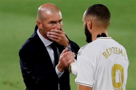Zinédine Zidane Real Madrid Il Faut Y Aller Tranquillement L