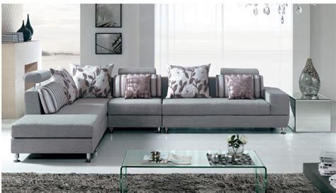 Selain sofa bentuk l, jenis sofa lainnya yakni sofa santai yang cocok untuk ruang keluarga dan sofa bed yang merupakan jenis sofa dengan model kursi sofa ruang tamu rumah kontemporer. Desain Dan Model Kursi Sofa Minimalis Terbaru 2019 Cakra ...