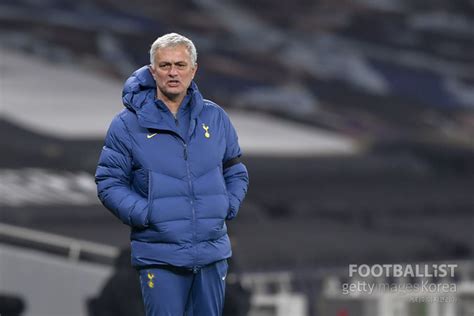 #토트넘 #무리뉴 #무리뉴경질 #tottenham #mourinho 광고문의 dalsu2019@naver.com. 1주일에 4경기 했던 무리뉴 폭발 "맨유-맨시티, 왜 경기 계속 미뤄?"