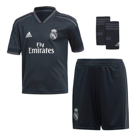 Real madrid club de fútbol (spanish pronunciation: Adidas Real Madrid Away Mini Kit 2018/2019 - Sport from ...