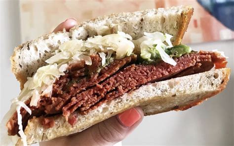 Shark Tank Judges In A Frenzy Over Jewish Moms Meatless Unreal Deli