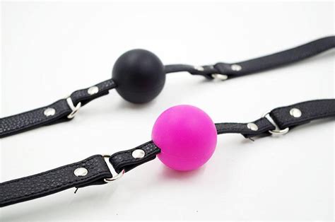 2016 Standard Sized Silicone Ball Gag With Leather Strap Choose Adult Slave Bondage Gags Play