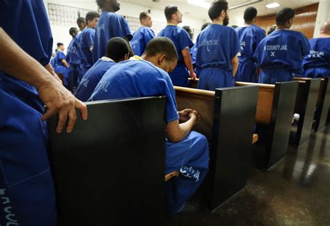 La County Releases 1700 Inmates In Response To Ccp Virus Outbreak
