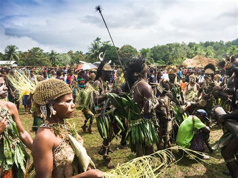 Sepik River Crocodile Festival Go Papua New Guinea