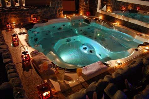 Hot Tubs Massage Whirlpool Outdoor Jacuzzi Spas With Led Light China Hot Tubs And Outdoor Spas