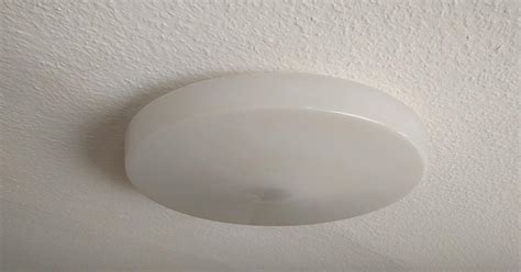 How To Remove Cover From Ceiling Light