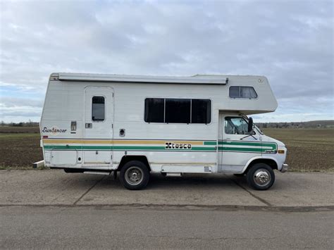 Retro 1979 Winnebago Rv Motorhome Campervan Quirky Campers