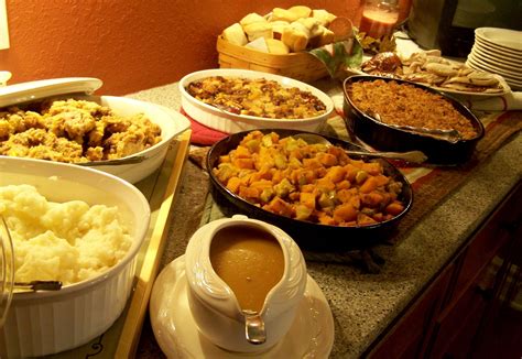 Simplify Meals By Serving A Southern Style Holiday Buffet Description