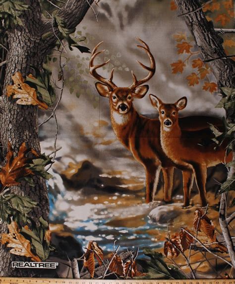 36 X 44 Panel Realtree Deer Buck Doe Outdoors Wildlife Hunting