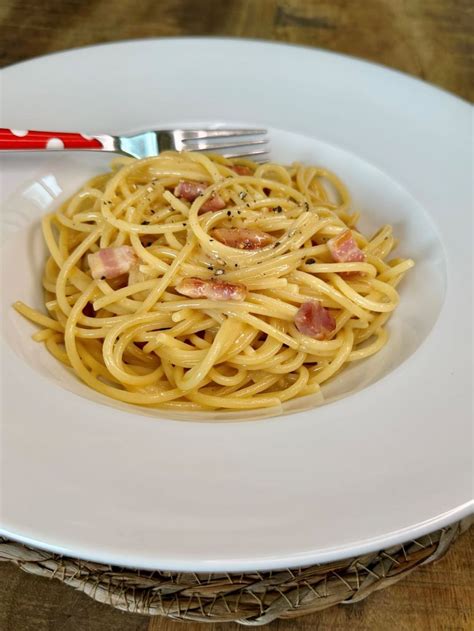 Spaghetti Alla Carbonara Recette Italienne
