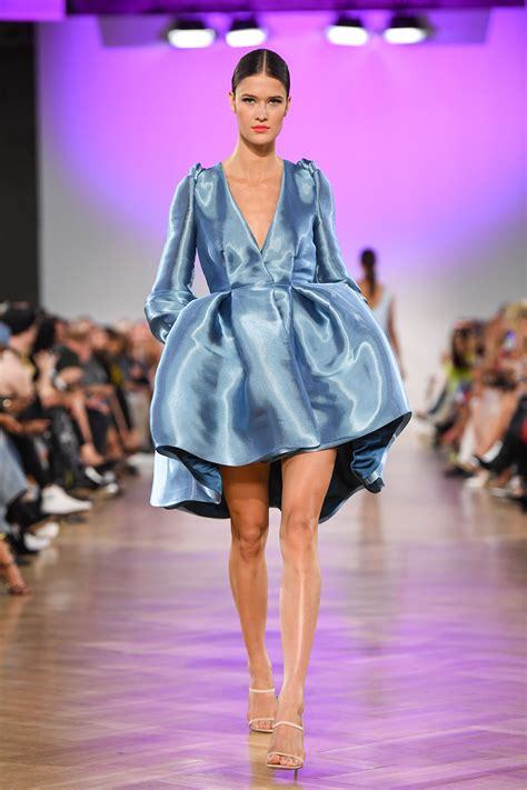 The Best Looks From Toronto Fashion Week Elle Canada