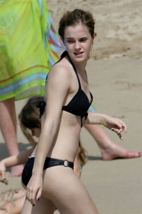 Emma Watson In Bikini 8 Pics Izismile Com