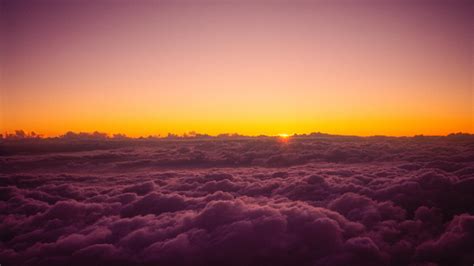 2048x1152 Sun Rises Over The Clouds From On Top Of Mount Fuji 5k