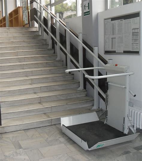 Power lift chairs can be a huge help for people who have difficulty getting in and out of chairs, and at the same time can be so comfortable once you are in them that you may never want to get up. S7 SR Inclined Platform Stair Lift > Straight Staircase ...