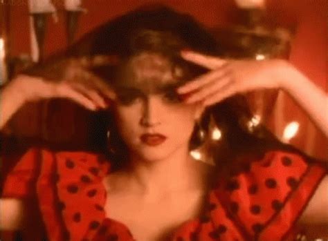 Nous ajoutons régulièrement des nouvelles animations gif sur et. Madonna, Michael & LA ISLA BONITA - Boy Culture : Covering ...